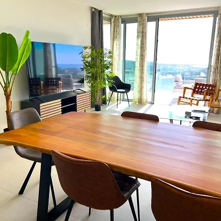 Luxury 3 Bedrooms Large Terrace Or61 By Aora *